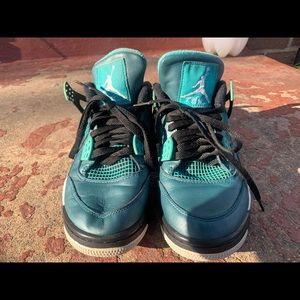 Air Jordan 4s Teals Grade School